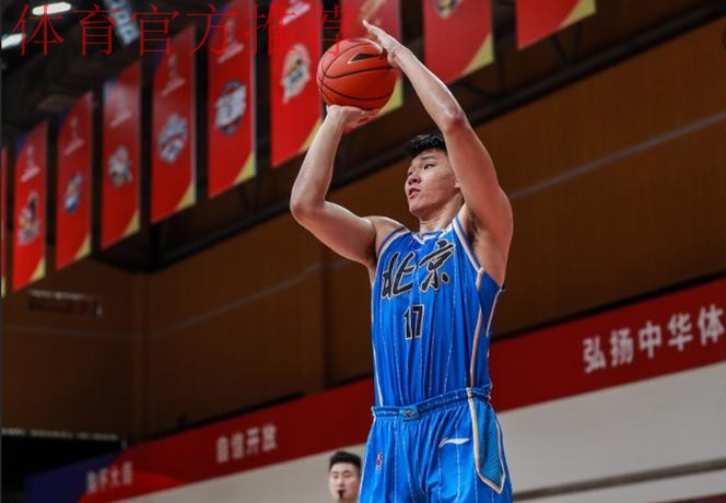 CBA俱乐部杯-北京首钢下半场哑火 青岛狂胜31分 CBA俱乐部杯-北京首钢下半场哑火 青岛狂胜31分